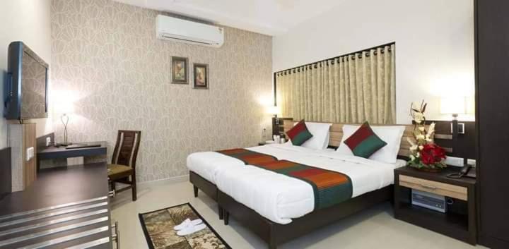 ג'איפור Hotel Siddharth Palace מראה חיצוני תמונה